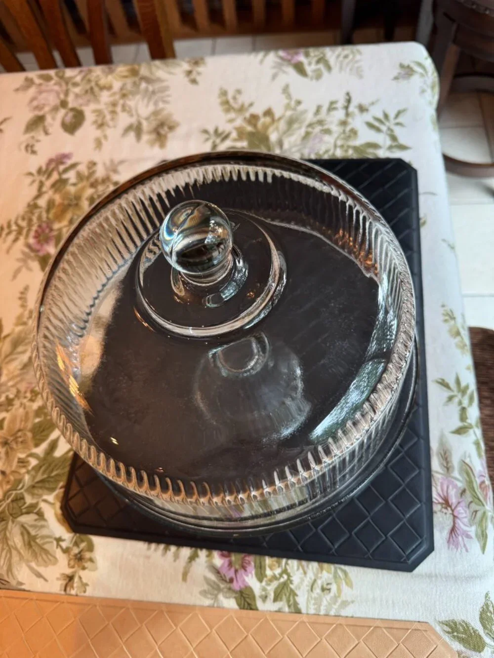 Vintage Anchor Hocking Monaco 2 in 1 Ribbed Glass Cake Plate Dome Cover